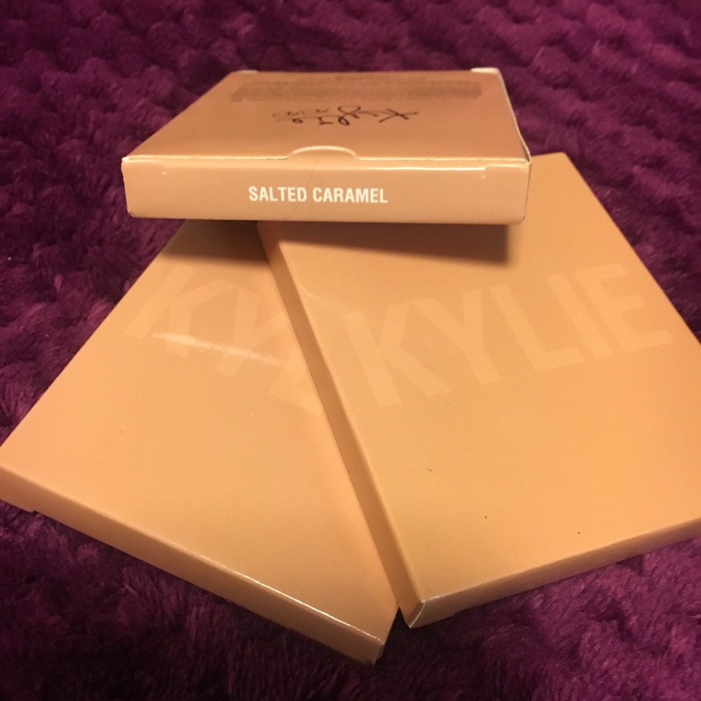 Kylie highlighter